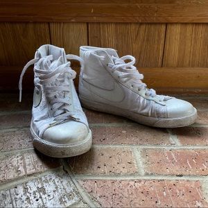 CONSIDERING SELLING, MAKE OFFERS